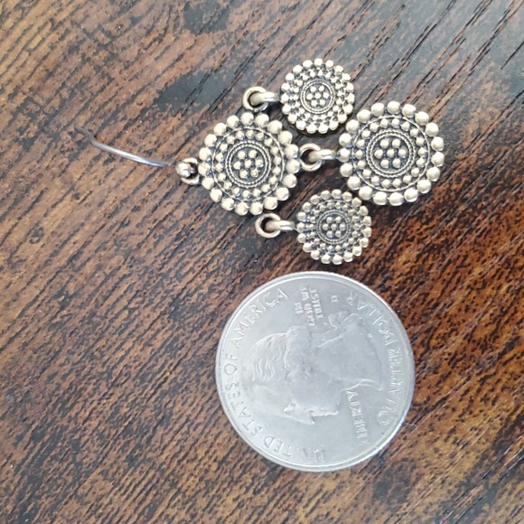 Gold earnings - Picture 2 of 2